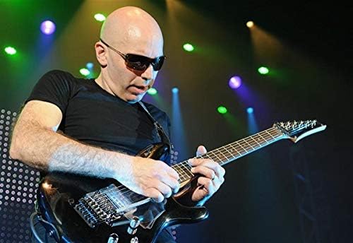 Joe Satriani Alakváltás Aláírt Dedikált Ébenfa Fender Strat Gitár Pickguard Loa