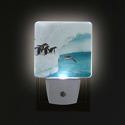 Naanle Készlet 2 Pingvin Állatok Játszani A Jéghegy Ugrás a Kék a Víz, a Tenger Óceán Automatikus Érzékelő LED Alkonyat Hajnal