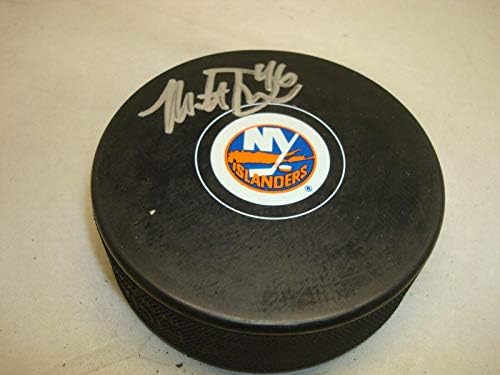 Matt Donovan Aláírt New York Islanders Jégkorong Dedikált 1A - Dedikált NHL Korong