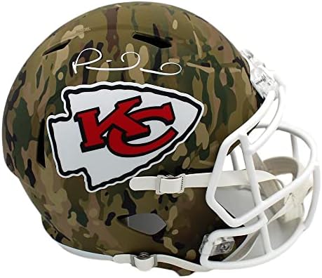 Patrick Mahomes Aláírt Kansas City Chiefs Sebesség Teljes Méret Camo NFL Sisak - Dedikált NFL Sisak