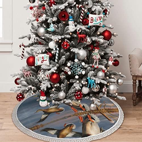 A Vadon Élő Állatok Béren Kívüli Szélén Karácsonyfa Megvastagodott Kötény, Nyaralás Dekoratív Fa Szoknya