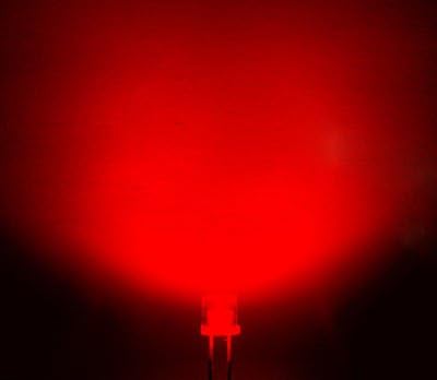 100 x 3mm piros Lapos tetején led lámpa Széles Látószögű 3mm piros Lapos tetején Feje piros LED Fény